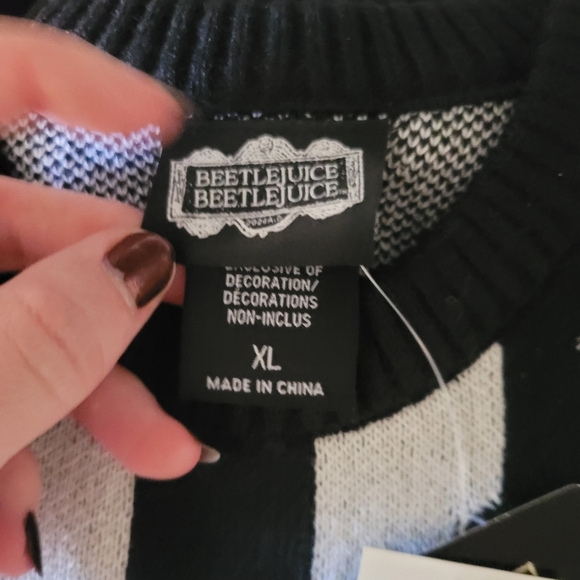 Hot Topic Beetlejuice Stripe Sweater - Picture 8 of 10